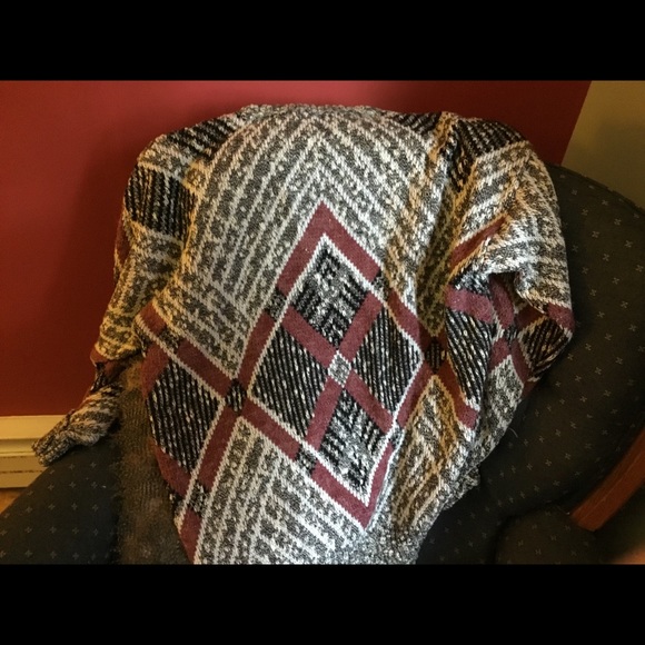 Sweater - Picture 2 of 3